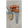 Image 2 : 6 Orange and Silver Bar Clamps with Wood Handles