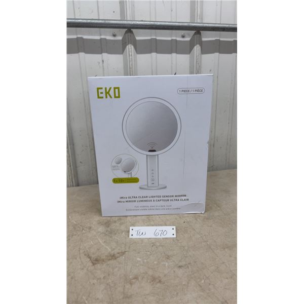EKO iMira Ultra Clear Lighted Sensor Mirror with 1x/10 Magnification and 3 light tones