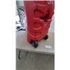 Image 4 : Scepter Duramax 14-Gallon Portable Marine Fuel Tank with Wheels and Fuel Cap