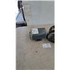 Image 3 : Two GE Motors: 1/2 HP, 1725 RPM, 115V, 9.0A; 1/2 HP, 1725 RPM, 115V, 8.8A