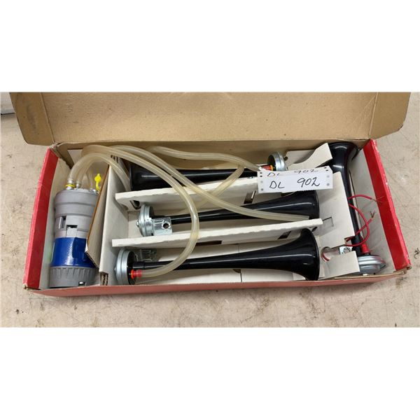 Stebel Music Musical Air Horn Kit with Three Horns, Compressor, and Tubing