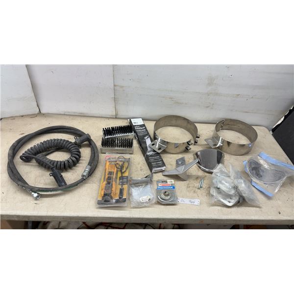 Pulsar Nova 2 Hydraulic Hose 1/2”, Trailer Coil Cord, Clamps, Chrome Boot Brush / Scraper
