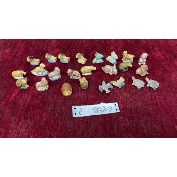 Red rose Tea Ceramic Animal Figurines