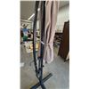 Image 3 : Cantilever Patio Umbrella with Cross Base and Tie Strap