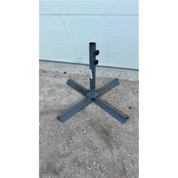 Galvanized Metal Patio Umbrella Base Stand with X-Shaped Legs and Dual Tightening Knobs