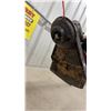 Image 9 : Troy-Bilt Bronco Gas-Powered String Trimmer with Spring Assist Start