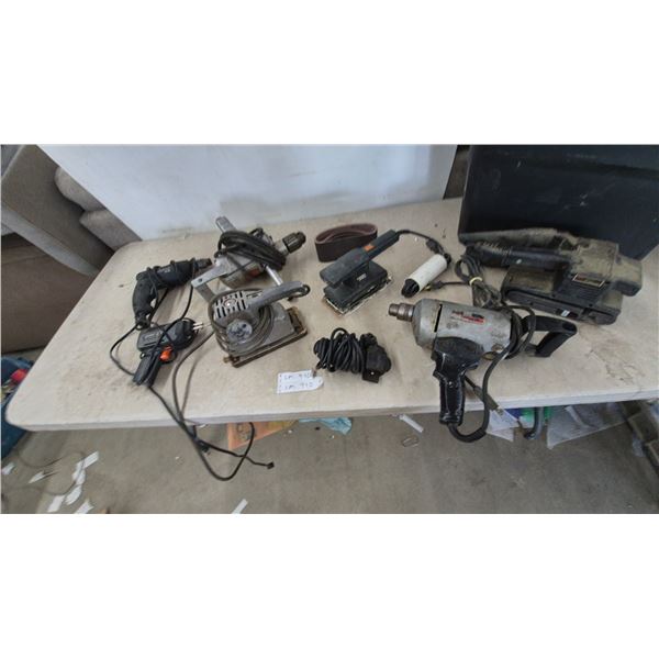 Assorted Power Tools: Black and Decker Drills and Sanders, Craftsman Sander