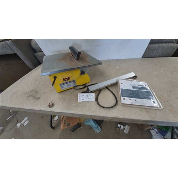 Diamond Wheel Benchtop tile Saw, Fence, and New Blade Package