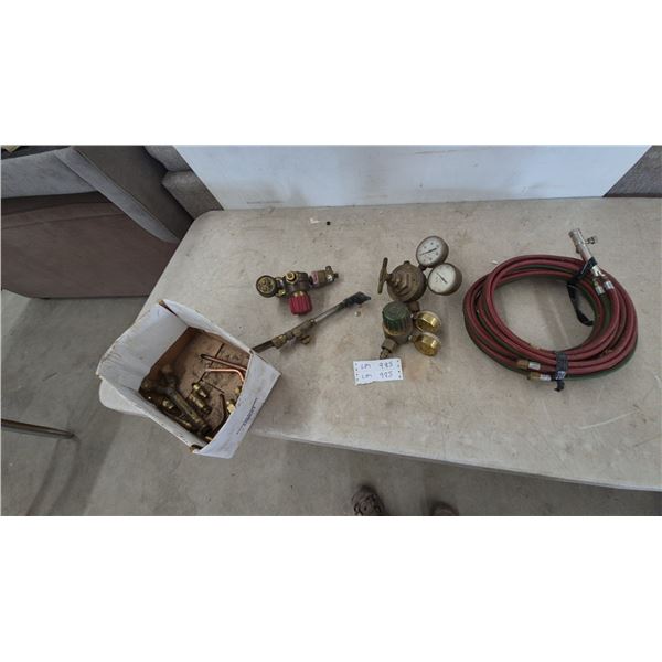 Oxy-Acetylene Torch Kit: Hoses, Regulators, Torch Handle, and Box of Tips and Fittings