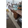 Image 3 : Vintage Singer Electric Sewing Machine in Cabinet with Drawers