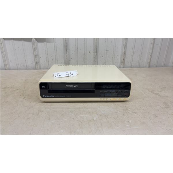 Panasonic Omnivision VHS HQ VCR with Digital Quartz Tuning