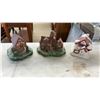 Image 6 : Classic Window Cling Sheets, Merry Christmas Sign, Ceramic Christmas Village