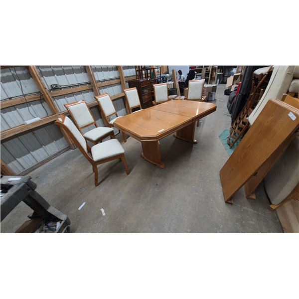 Oak Dining Table and 8 Chairs with Leaf