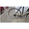 Image 7 : Hozuki Road Bike, Black Frame, Drop Handlebars, and Quilted Seat 27”