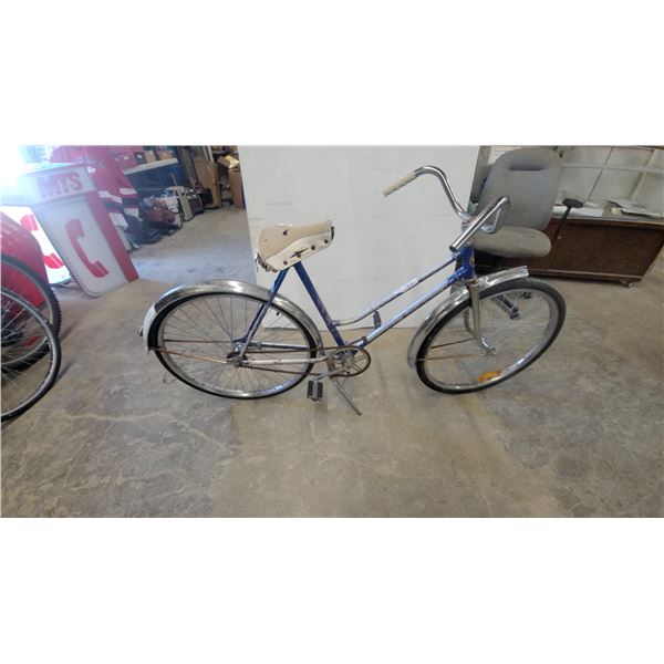 Vintage Supercycle Blue and White Bicycle, White Seat, Chrome Fenders, 26”