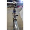 Image 3 : Vintage Supercycle Blue and White Bicycle, White Seat, Chrome Fenders, 26”