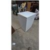 Image 2 : Master Chef Chest Freezer, Model 043-0204-2, 1.41 Cu. Ft. Capacity.