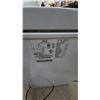 Image 4 : Master Chef Chest Freezer, Model 043-0204-2, 1.41 Cu. Ft. Capacity.
