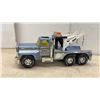 Image 2 : Nylint Tough Man Towing Classic LTD Pressed Steel Toy Tow Truck and 2 True North Strong T-Shirts