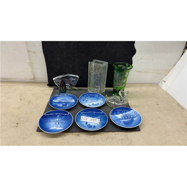 Royal Copenhagen Jule Aften Christmas Plates, Green Cut Glass Vase, Glass Swan