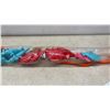 Image 5 : Children's Magnetic Fishing Game Set With Six Toy Rods and Assorted Plastic Fish