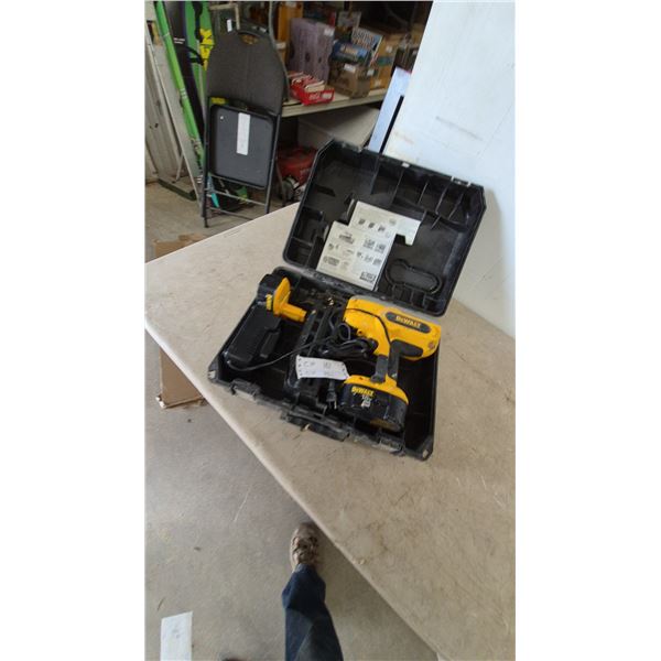 DeWalt 18V Cordless Nailer, Battery, Charger, and Case with Manuals