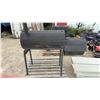 Image 7 : Omaha Grills Offset Smoker and Grill, with Side Firebox, Wood Side Shelf, and Grates