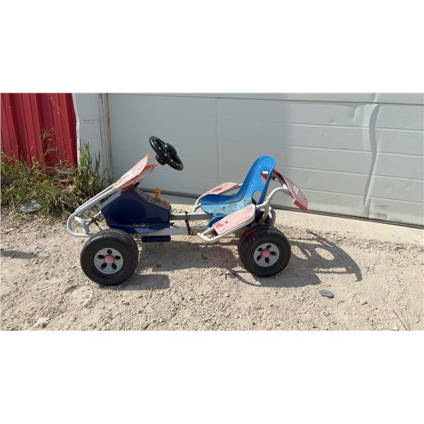 Kettler Kettcar Children's Go-Kart with Blue Seat, Red Fenders and White Frame
