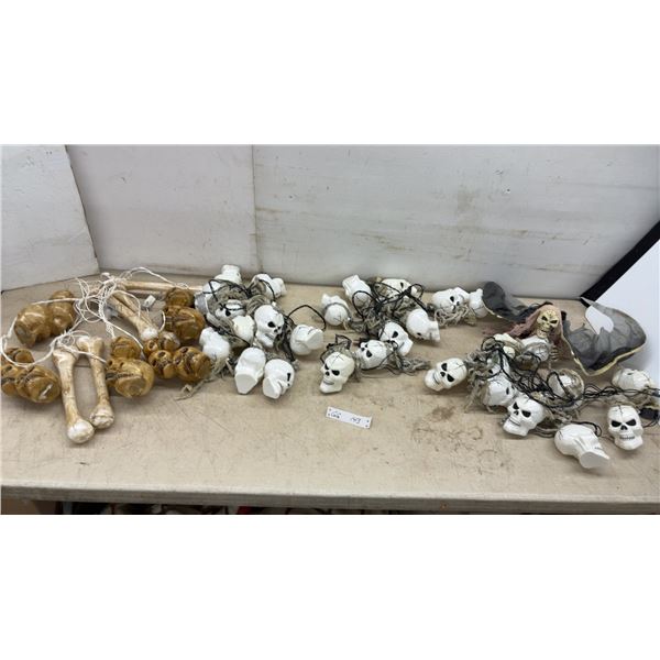 3 Strands Halloween Skull String Lights, Skull with Bones Lights and Imitation Tattered Gauze Skull