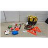 Image 1 : Winter Car Emergency Kit: Jumper Cables, Candles, Blanket, Reflecting Warning Triangles