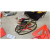 Image 5 : Winter Car Emergency Kit: Jumper Cables, Candles, Blanket, Reflecting Warning Triangles