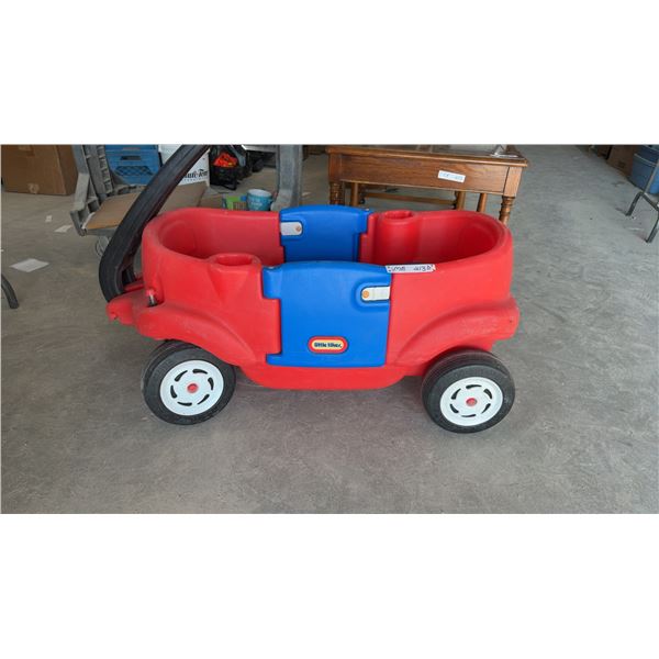 Little Tikes Deluxe Wagon with Blue Flip-Up Seats and Cup Holders