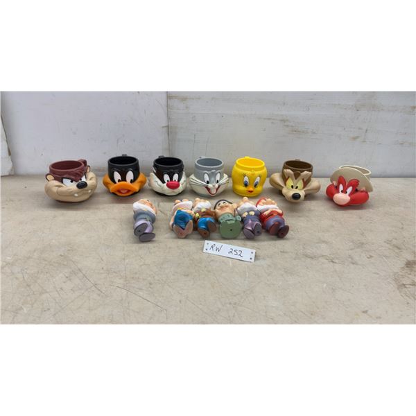 Looney Tunes Plastic Character Mugs Including Taz, Bugs, Tweety and More With 7 Dwarf Plastic