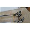 Image 4 : 17 Right-Handed Golf Clubs