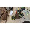 Image 4 : Fieldline Pro Series Backpack, 3 Fly Fishing Reels, Fly Box, Fishing Net