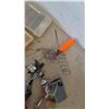 Image 7 : Fishing Gear and Solar Lamps: 4 Solcellslampa För Vägg Solar Wall Lamps, 3 Fishing Reels, 2 Tac