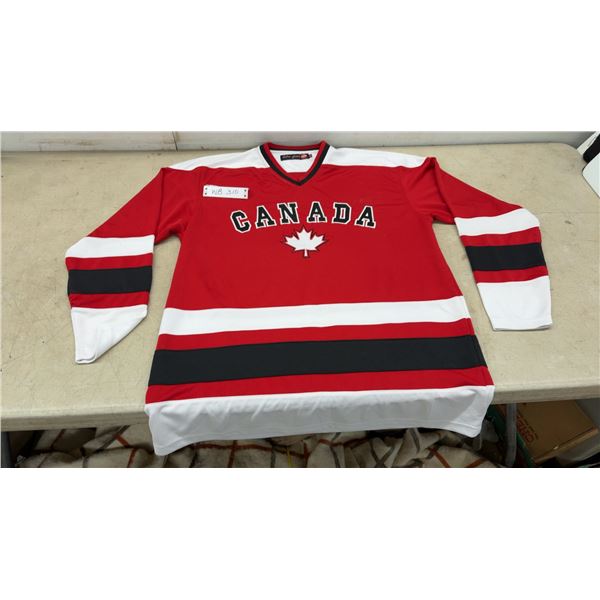 Retro Team Canada Hockey Jersey, Men's Size Large