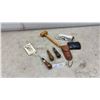 Image 1 : Vintage Leather Tools Lot: 3 Lock Switch Sewing Awls, Repair Needles, Mallet, Wallet and Leather