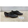 Image 1 : Rare c. 1848-1860 Queen Victoria Era Woman's Black Leather Shoes with Wood Heel and Nails