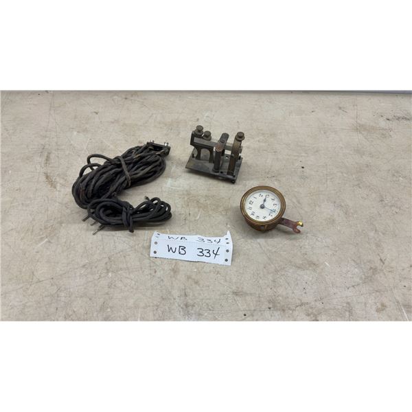 Antique Morse Decoder and Auto Clock