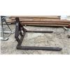 Image 1 : 3 Point Hutch Bale Forks