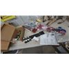 Image 1 : Assorted Model Truck and Trailer Kits: Dunham Box, Great Dane Flatbed