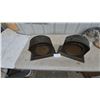 Image 4 : Pair of Vintage RCA Model 100 Wood and Metal Speakers