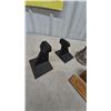 Image 4 : Vintage Desk Lamp with Inkwell, Cast Iron Bookends, and Boxed Rubber Stamp Set