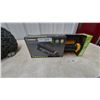 Image 4 : Melnor XT 4000 sq ft Turbo Oscillating Sprinkler and Hedgehog Garden Statue