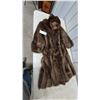 Image 1 : Hurtig Ltd. Fine Furs and Leathers Beaver Fur Coat