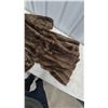 Image 4 : Hurtig Ltd. Fine Furs and Leathers Beaver Fur Coat