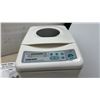 Image 3 : George Foreman Evolve Grill, Black and Decker All-in-One Breadmaker, Salton Hotray Warmer