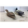 Image 3 : Pair of 1992 Ducks Unlimited Canada Robert Capriola Wooden Mallard Decoys, Female Numbered 5/600