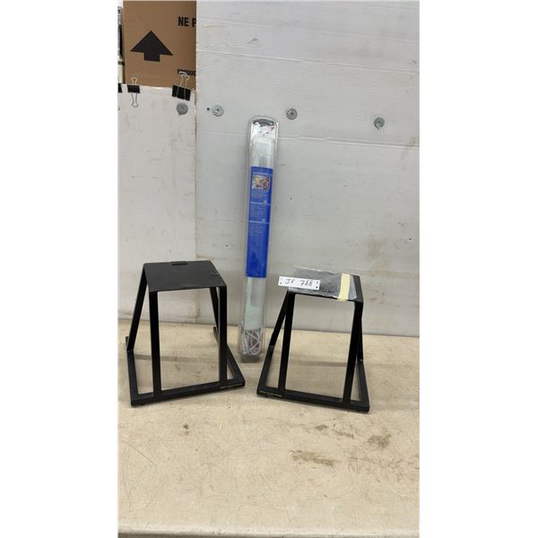 New 21” Plug-In Fluorescent Under-Cabinet Light and 2 Apollo Support Stands